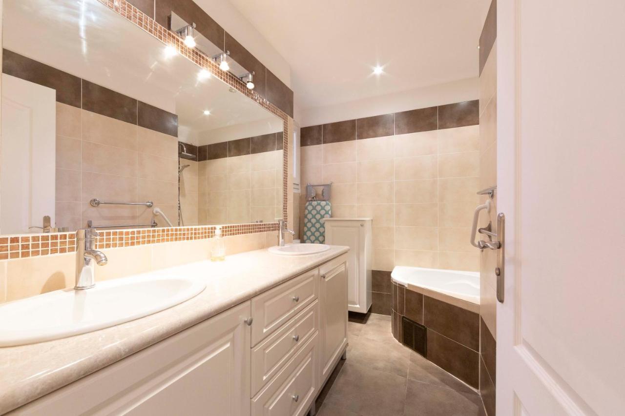 Robert Soleau Bright Design Flat Center Of Antibes 아파트 외부 사진